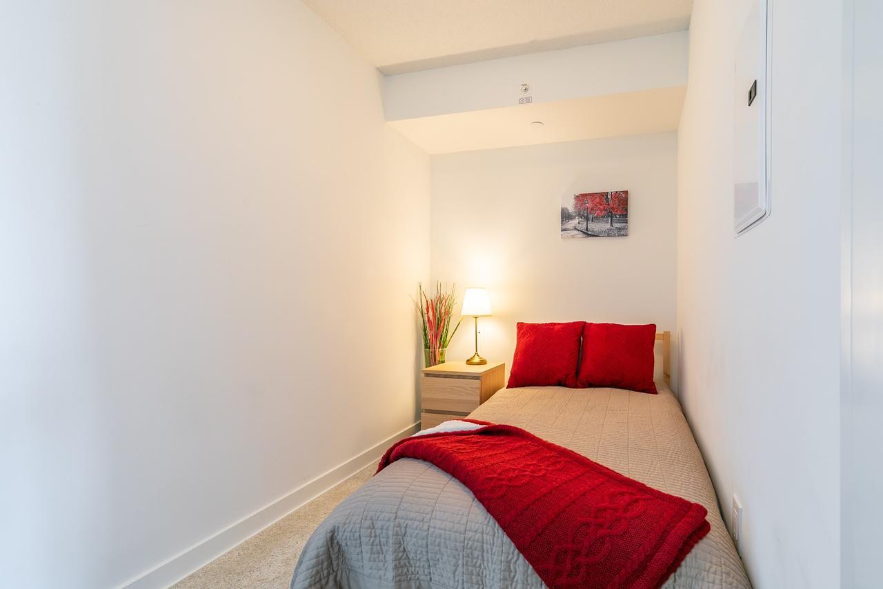 Simply Comfort. Amazing Downtown Apartments Торонто Екстериор снимка