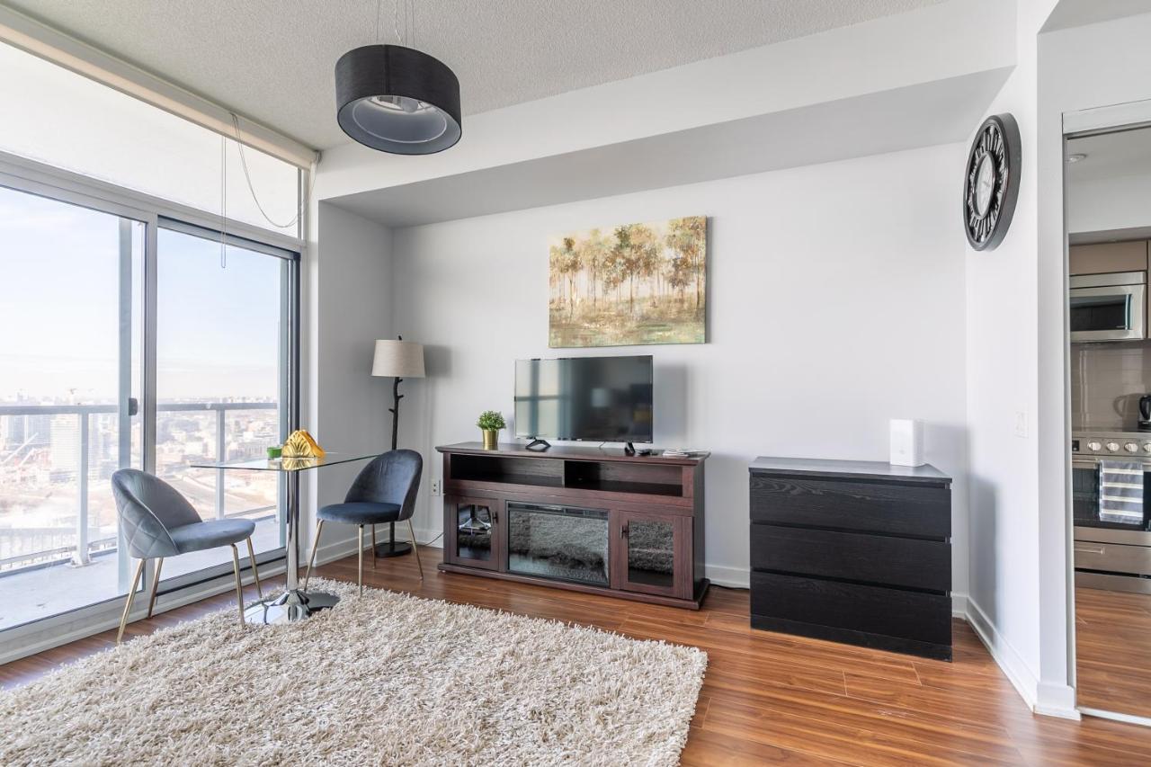 Simply Comfort. Amazing Downtown Apartments Торонто Екстериор снимка